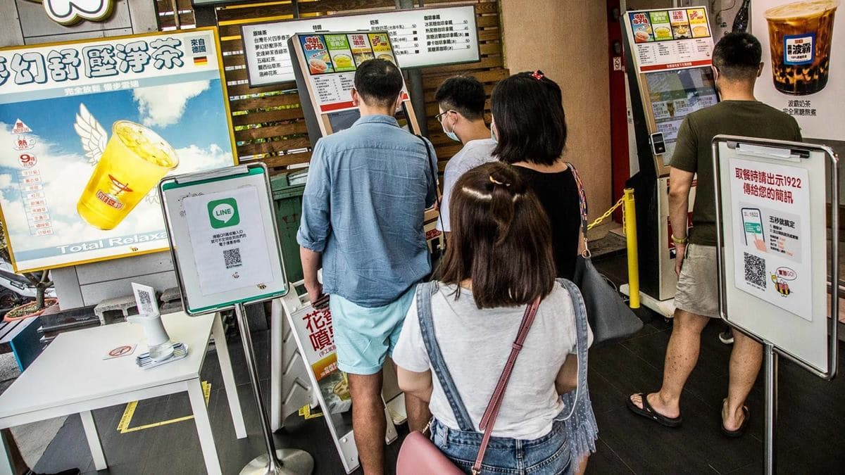 店家還裝設點單機，讓顧客可以自由選擇點單方式。（圖片來源：大手牽小手玩樂趣）