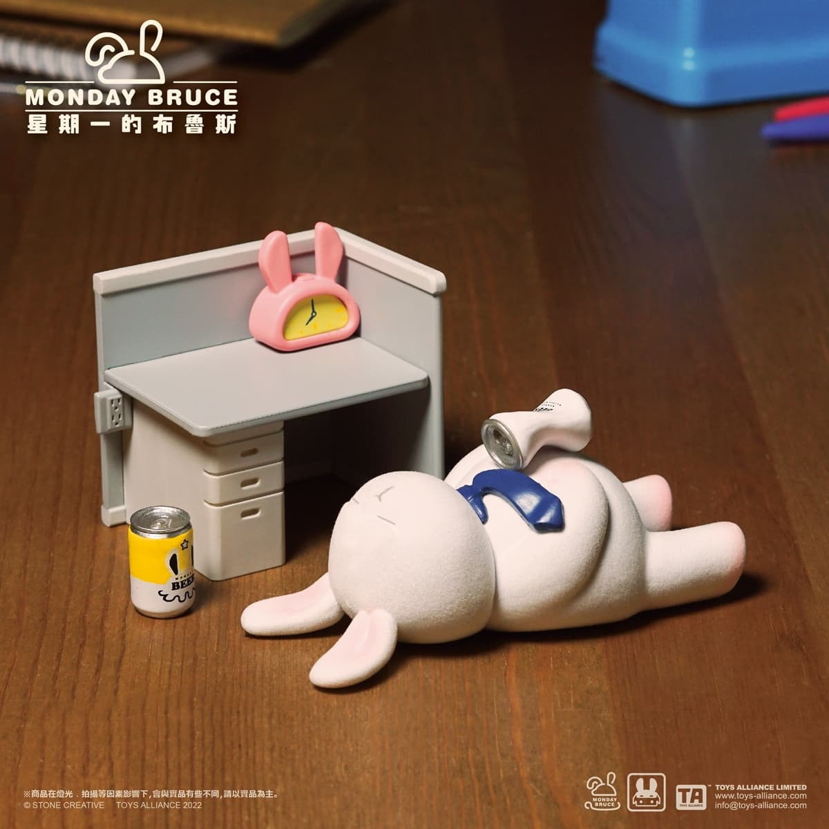 上班族心情神還原！超厭世「星期一布魯斯」辦公室耍廢，6+1款可愛無極限