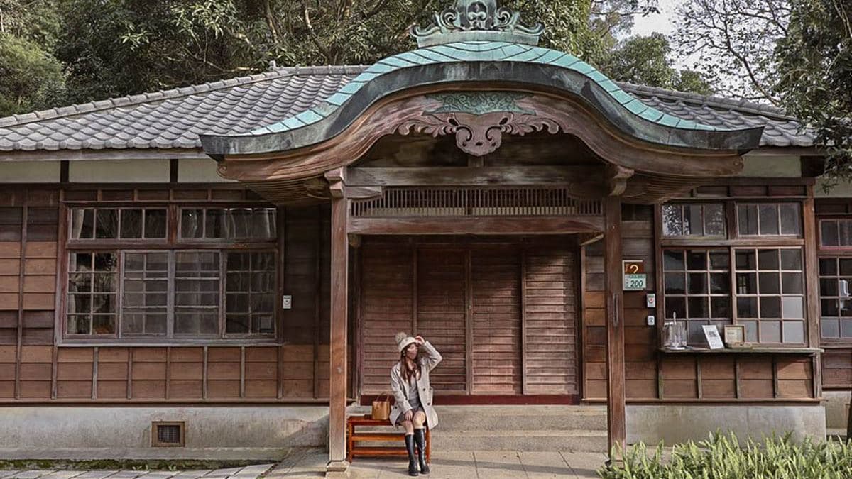 「桃園神社」還原神社參拜文化，滿滿的日式建築讓人感覺秒飛日本。（圖片來源：靜兒貪吃遊玩愛分享）