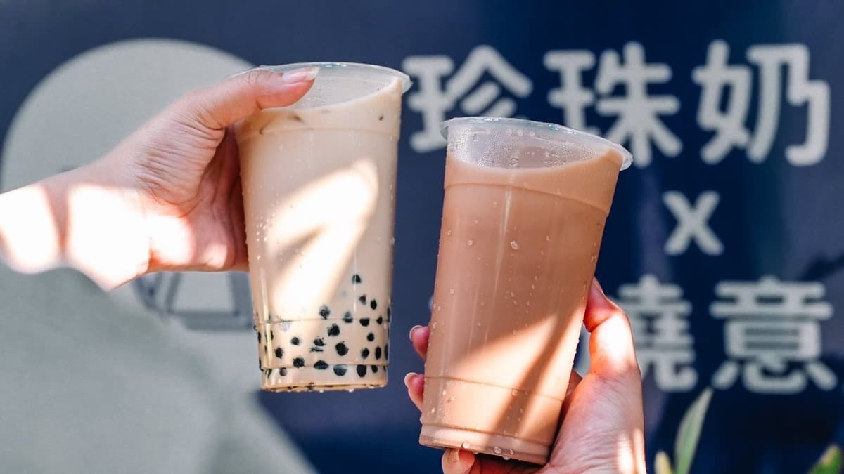 店內還有販售飲料，正常版的珍奶也能喝得到。（圖片來源：女子的休假計劃）
