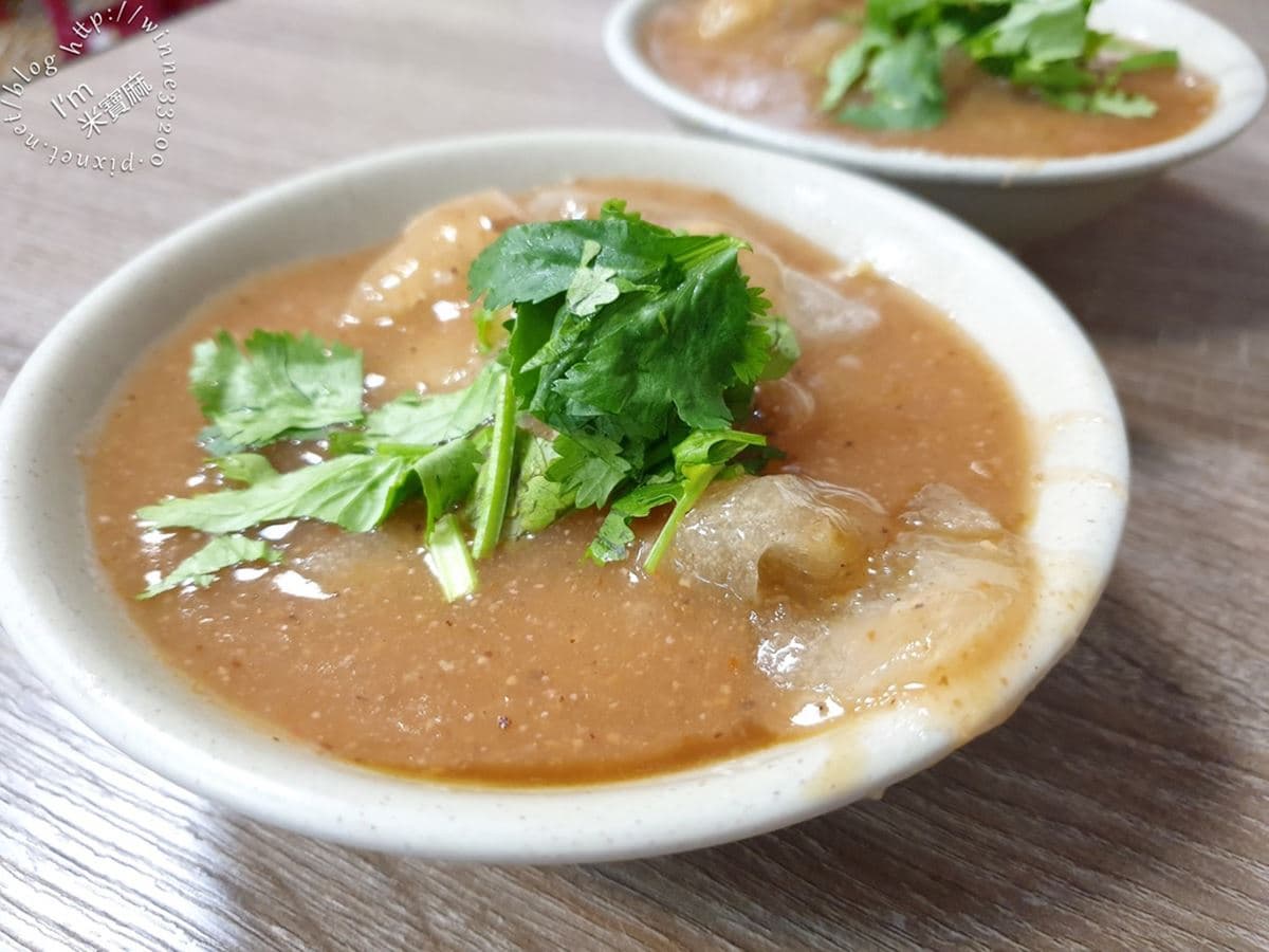 板橋小吃美食：石頭肉圓