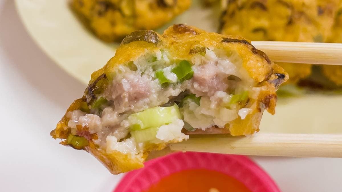肉粿的內餡扎實，讓人忍不住垂涎三尺。（圖片來源：小佳的幻想世界）