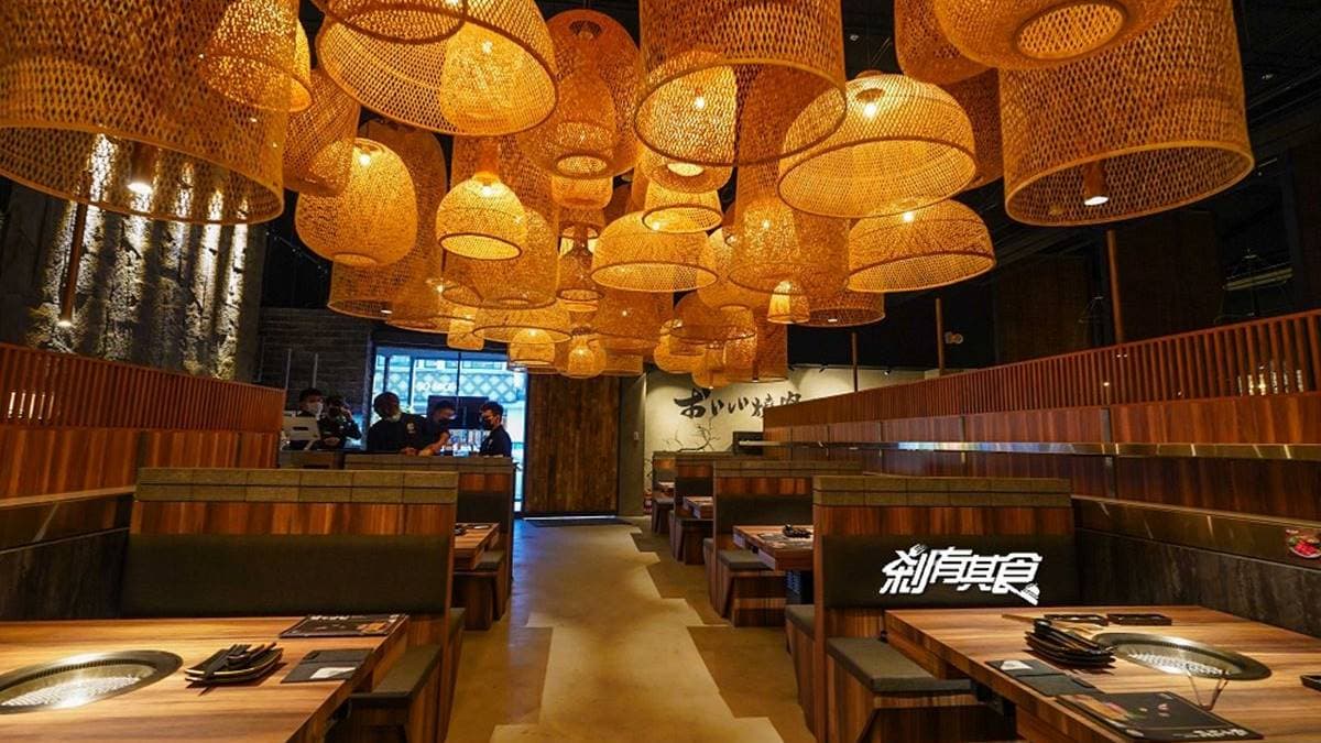 店內日式風格的裝潢非常漂亮氣派。（圖片來源：剎有其食）