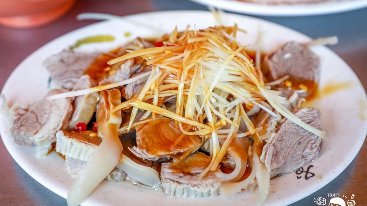 其他滷味小菜像是肝連、三層肉味道也處理得非常好，完全沒有腥味。（圖片來源：陳小可的吃喝玩樂）