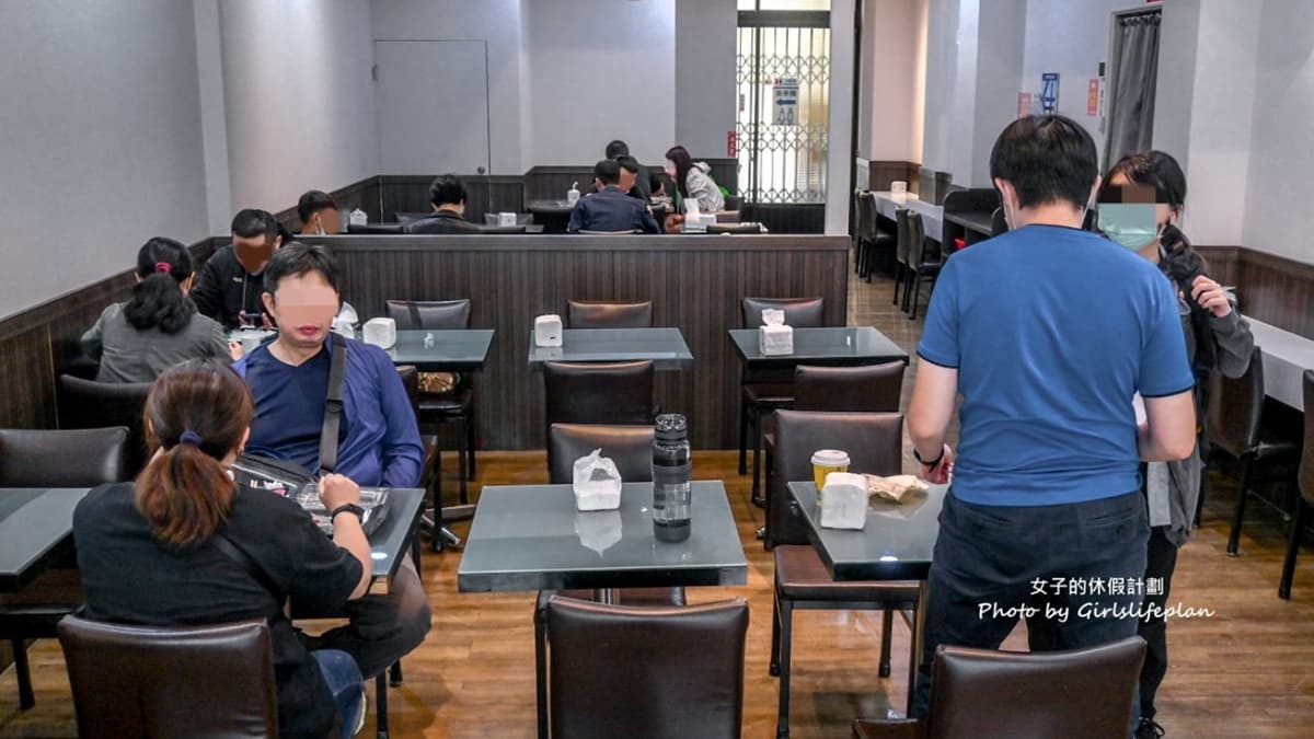 內用位置相當寬敞，夏天店裡還有冷氣吹。（圖片來源：女子的休假計劃）