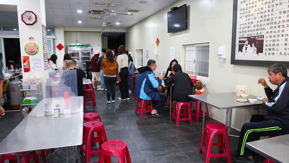 店內空間還算乾淨。（圖片來源：台南好FOOD遊）