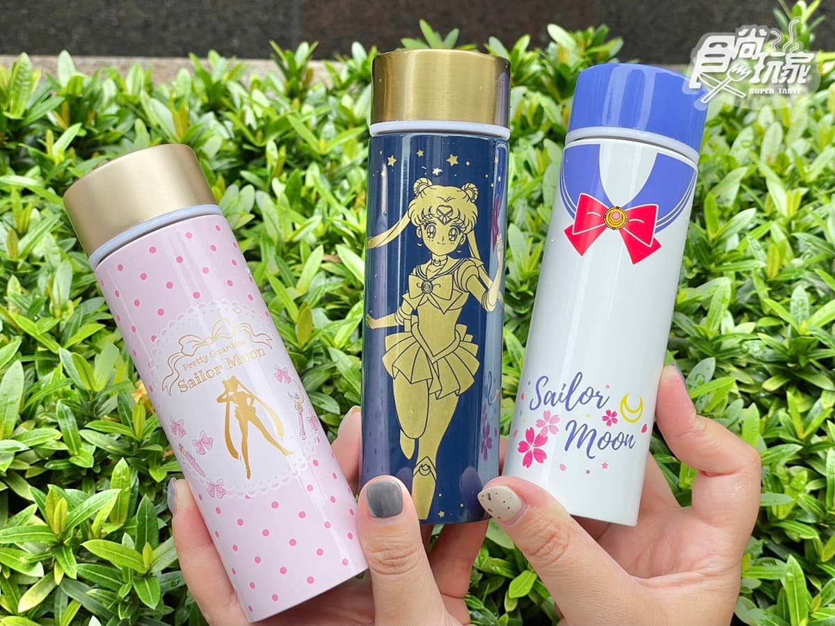 7-11「美少女戰士集點」美瘋了!水手服保溫瓶、肩背包20款周邊,新飲品買一送一 7-11「美少女戰士集點」美瘋了!水手服保溫瓶、肩背包20款周邊,新飲品買一送一