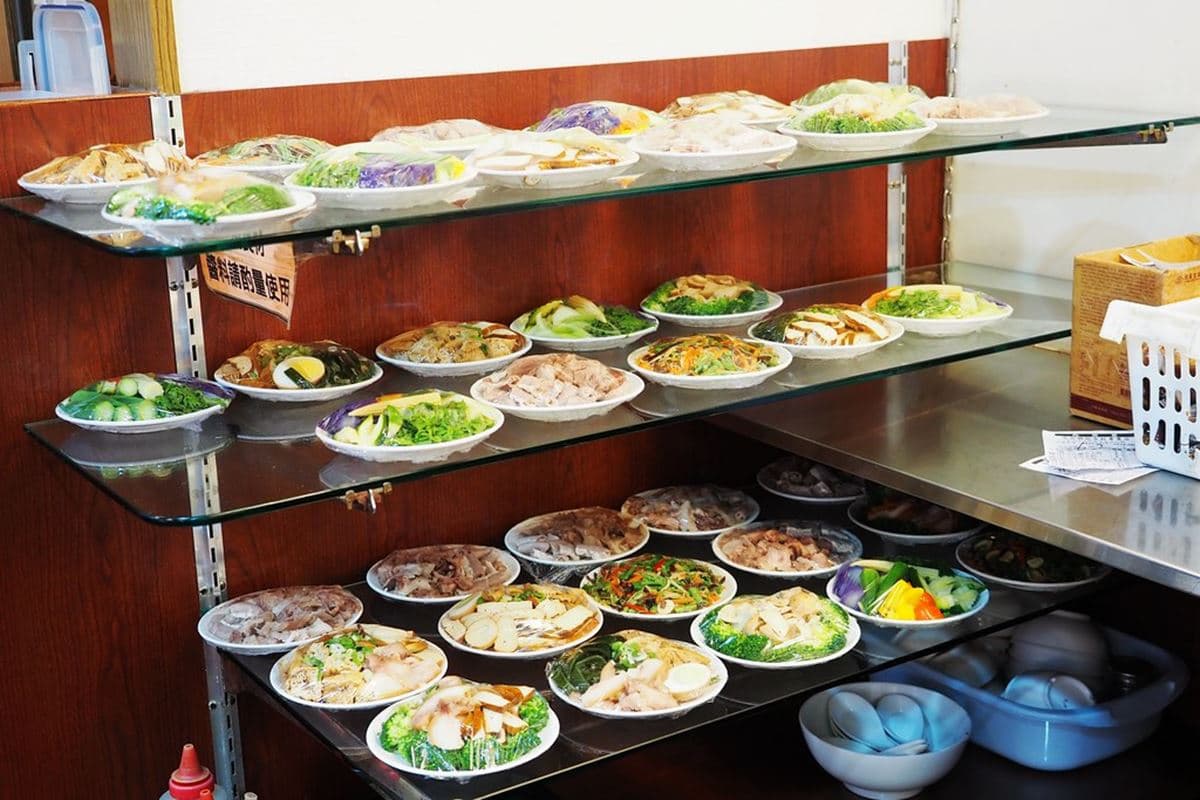 PTT鄉民推薦！台北最強６水餃名店：天龍國最頂「干貝口味」、稱霸東湖30年