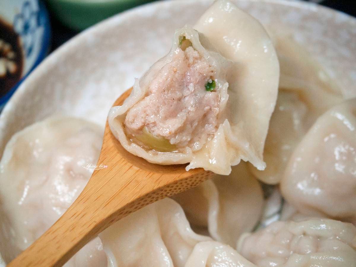 PTT鄉民推薦！台北最強６水餃名店：天龍國最頂「干貝口味」、稱霸東湖30年