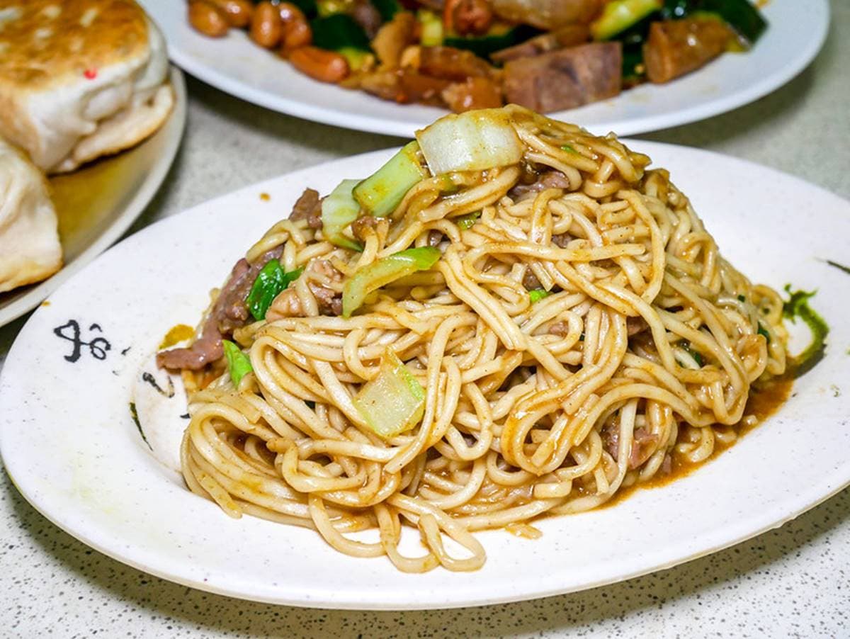 60元無限續湯太佛心!「滿料牛雜湯」老饕激推台北前三,高CP值炒飯功力超強 60元無限續湯太佛心!「滿料牛雜湯」老饕激推台北前三,高CP值炒飯功力超強