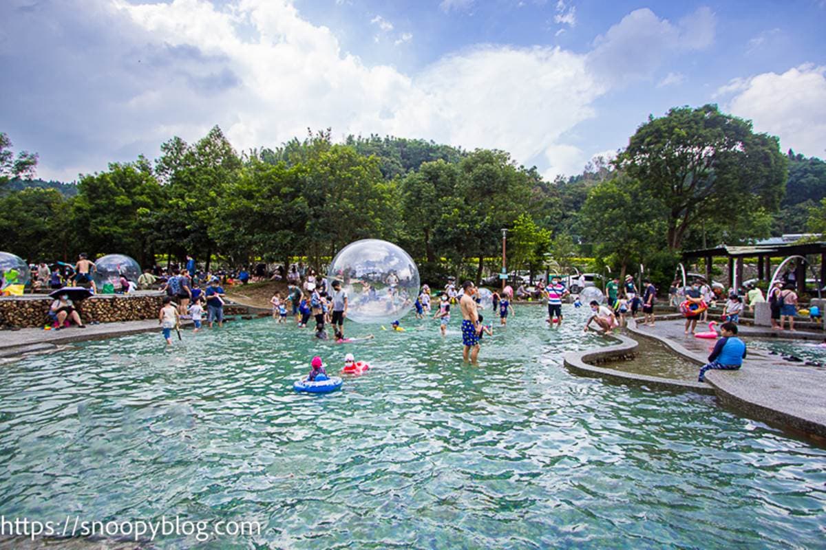 南投免門票「親水公園」重新開放！超消暑山泉戲水池玩到飽，藝文表演別錯過