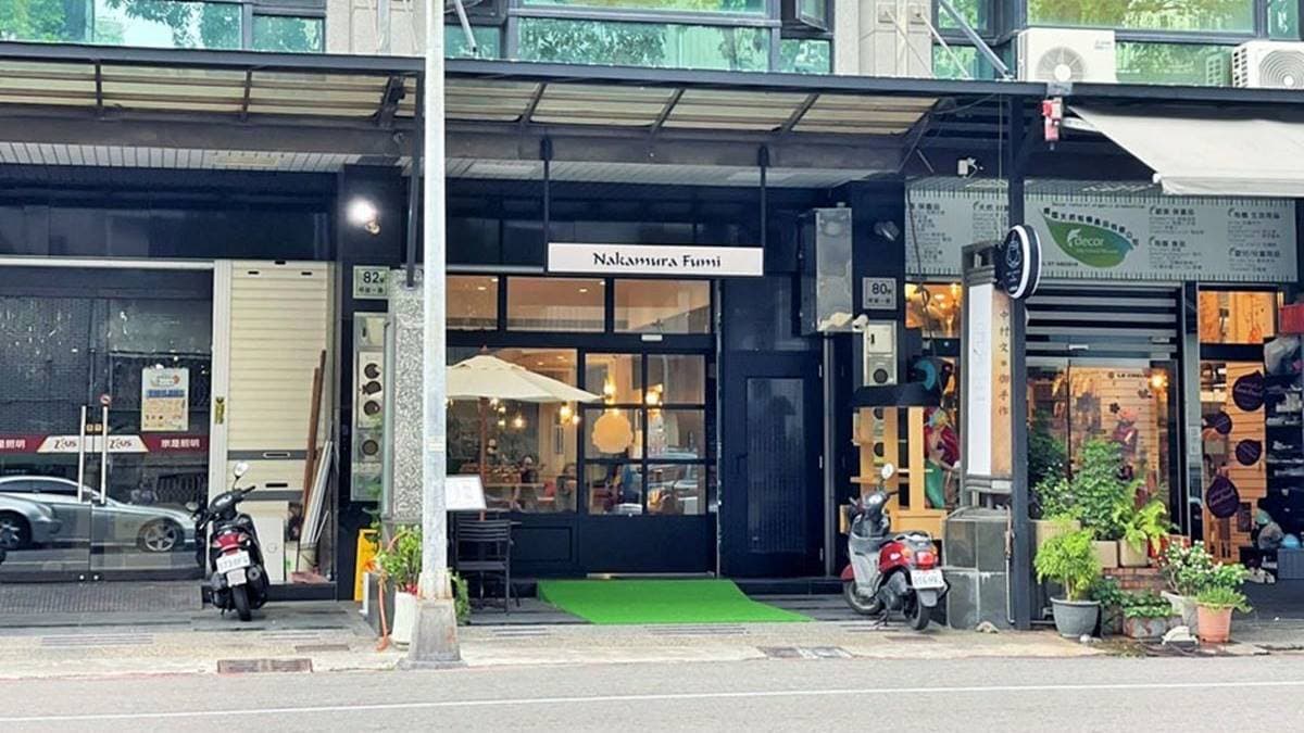 店址位在高雄明誠一路，外觀低調，路過很容易錯過。（圖片來源：跟著尼力吃喝玩樂）