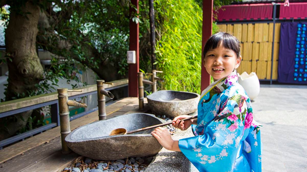 園區打造了洗手舍、許願亭，可以感受濃濃日式風情。（圖片來源：史努比遊樂園）