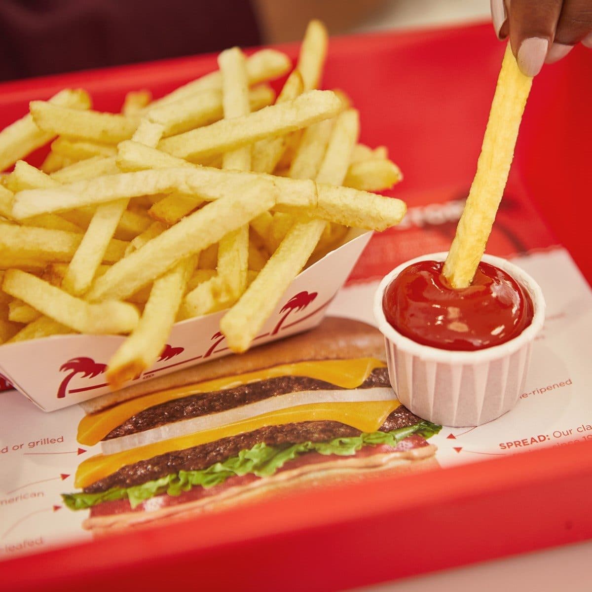 比麥當勞更狂!美國速食霸主In-N-Out Burger來台快閃,3款漢堡1日限量開賣 比麥當勞更狂!美國速食霸主In-N-Out Burger來台快閃,3款漢堡1日限量開賣