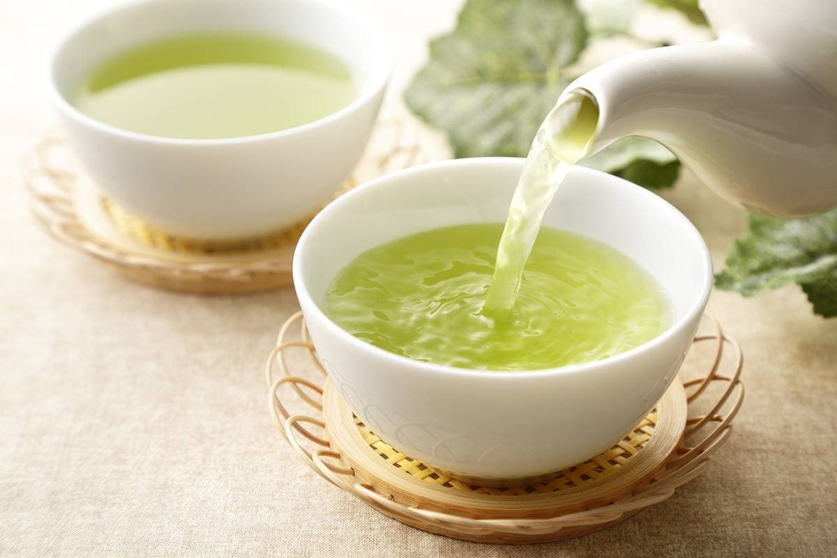常喝優酪乳、綠茶好健康？胃腸科權威推翻迷思：患腸癌、胃癌機會「恐更高」（中獎公布）