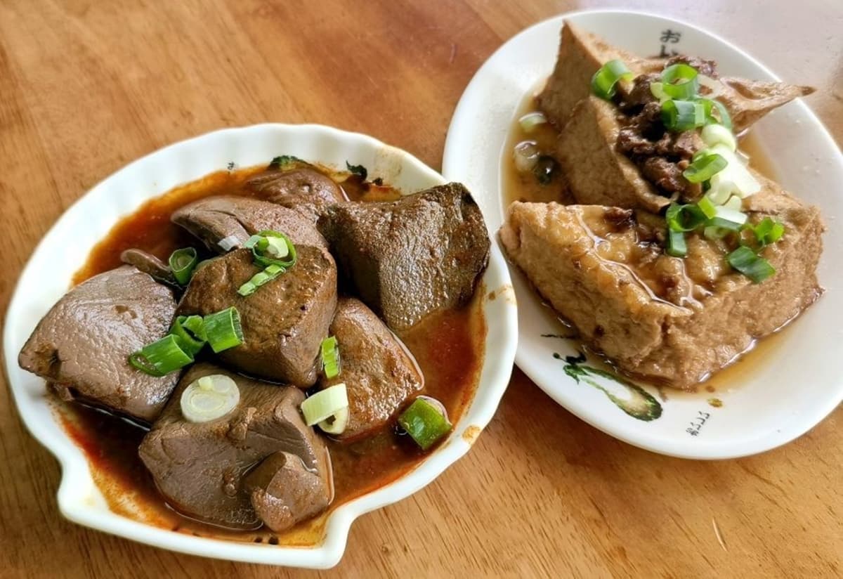 第二碗半價！桃園「超狂海鮮拉麵」蛤仔多到看不見麵，吃２碗免200元CP值破表