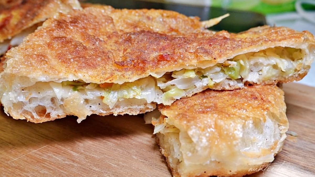 高麗菜口味口感比較爽脆，調味也比較重一些。（圖片來源：水晶安蹄不務正業過生活）