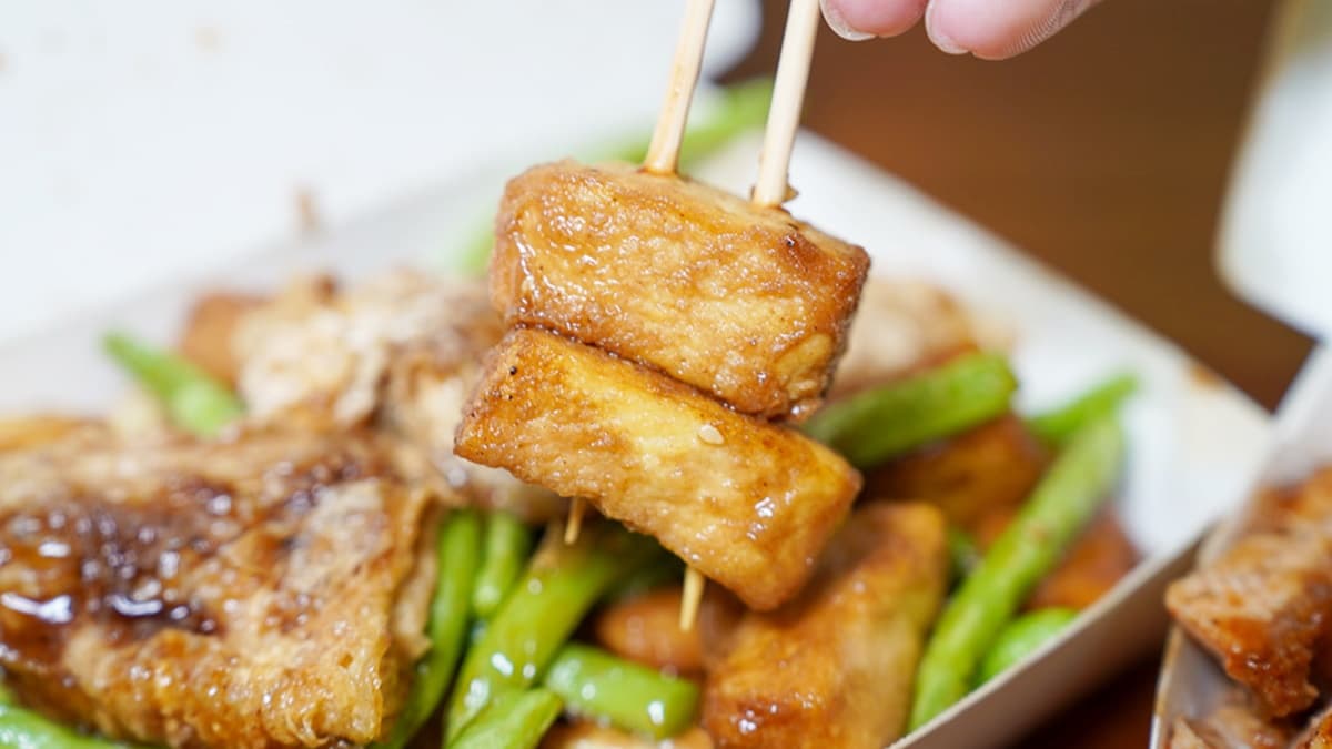 雞蛋豆腐也是必點品項之一。（圖片來源：跳躍的宅男）