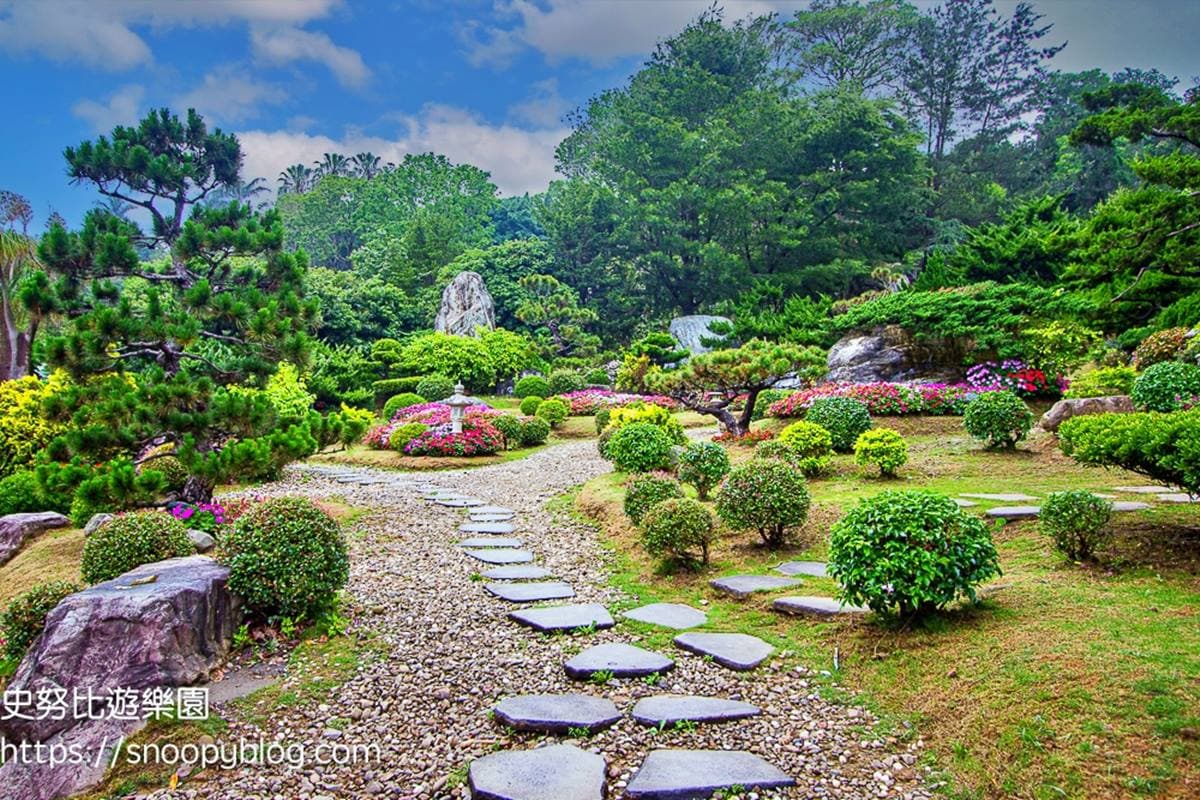 7000坪免費逛到飽！苗栗「台版兼六園」藏私人豪宅，帶小孩近距離賞孔雀開屏