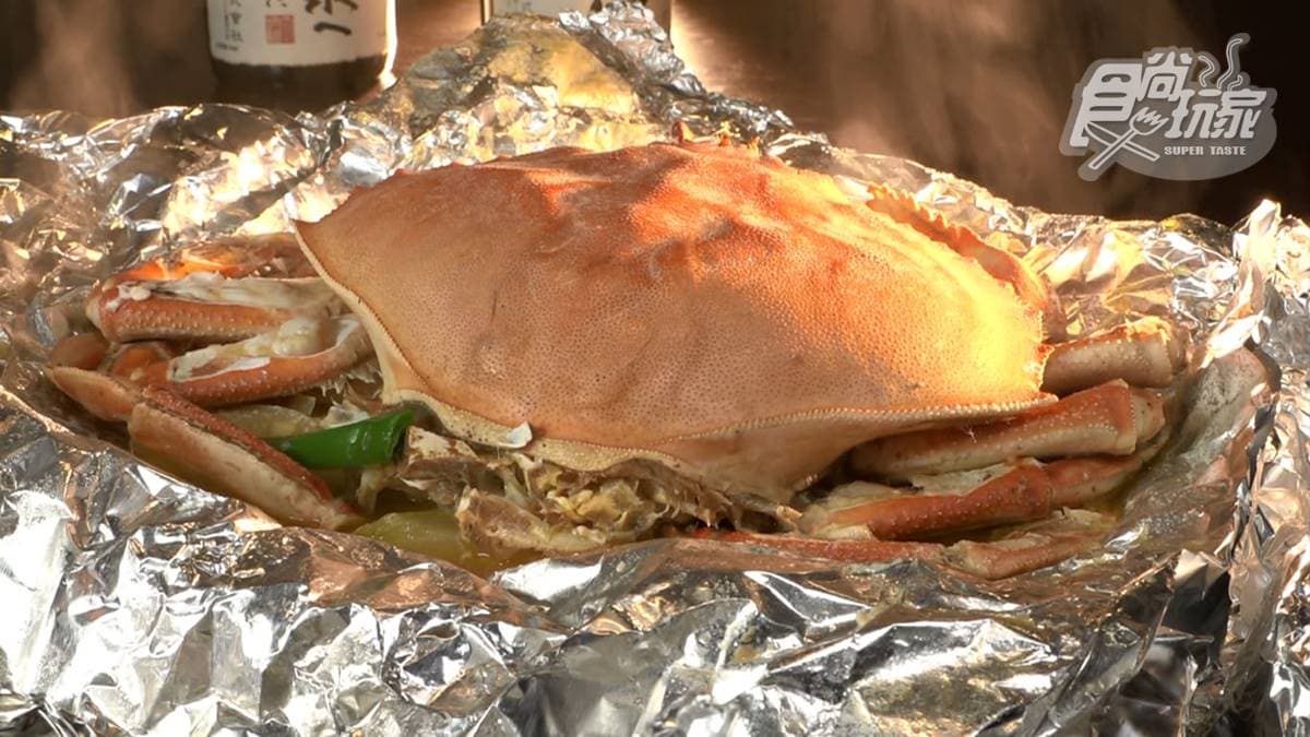 店裡主打各式海產料理，都是便宜高CP值的批發價就能吃。