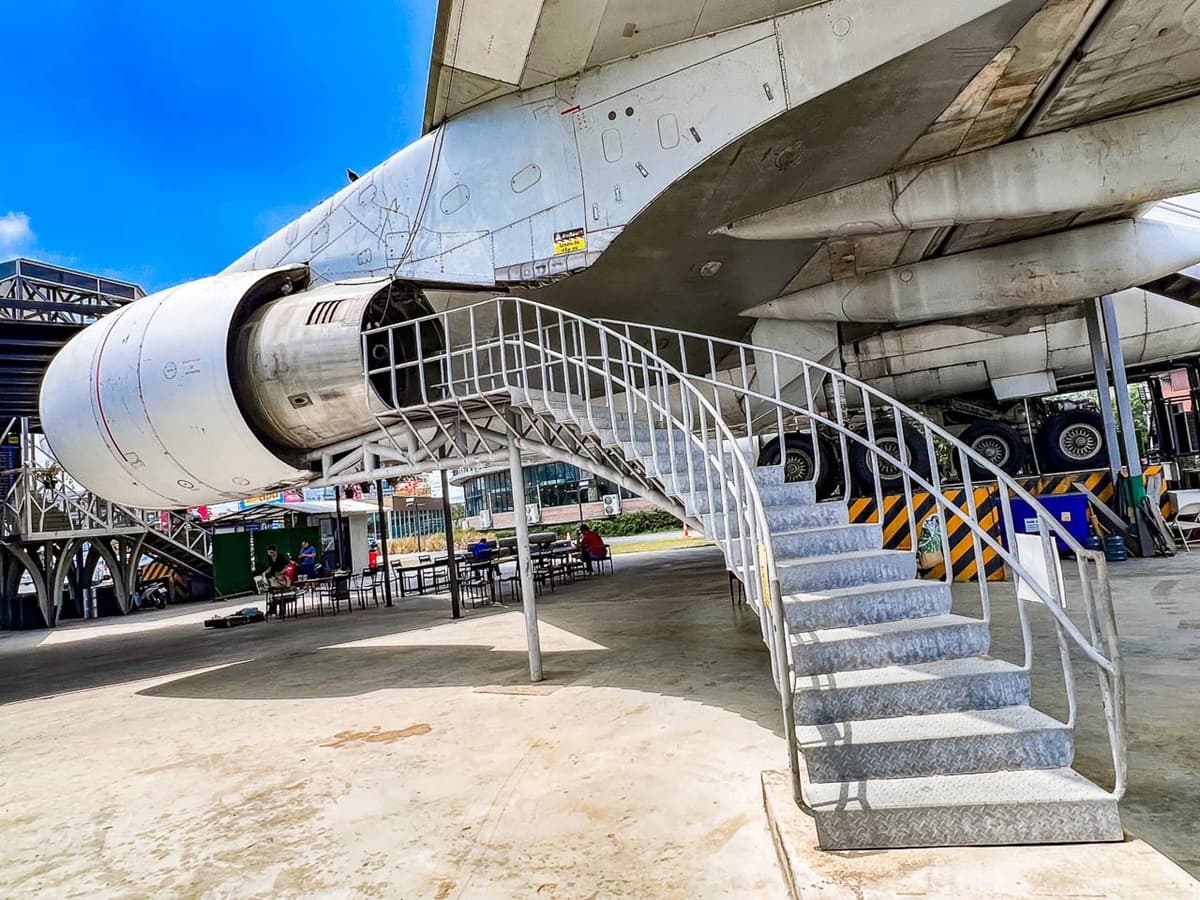 航空迷尖叫!整架波音747變身打卡夯點,快衝「駕駛艙」cos1日機長、吃下午茶 航空迷尖叫!整架波音747變身打卡夯點,快衝「駕駛艙」cos1日機長、吃下午茶