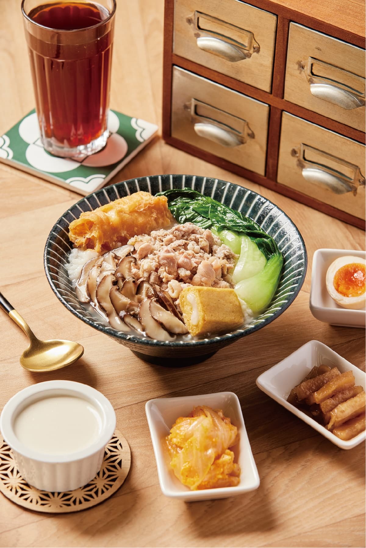 連3天「買一送一」!浮誇海鮮粥進軍台北京站,加碼食尚APP免費抽套餐(中獎公布) 連3天「買一送一」!浮誇海鮮粥進軍台北京站,加碼食尚APP免費抽套餐(中獎公布)