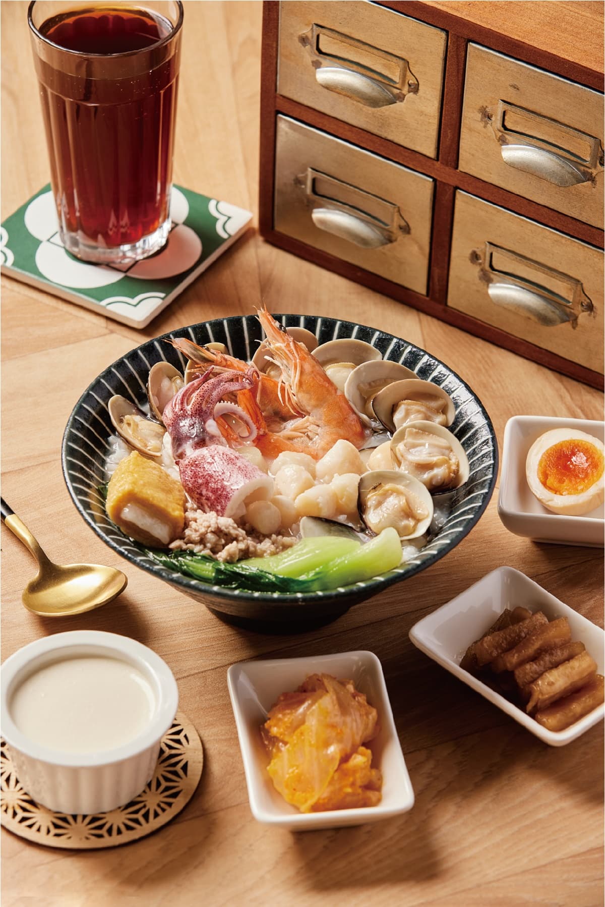 連3天「買一送一」!浮誇海鮮粥進軍台北京站,加碼食尚APP免費抽套餐(中獎公布) 連3天「買一送一」!浮誇海鮮粥進軍台北京站,加碼食尚APP免費抽套餐(中獎公布)