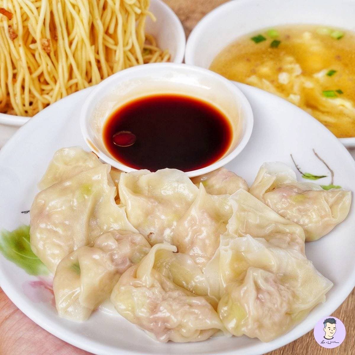 在地人的月底救星！超佛心「３元水餃」藏身美食一級戰區，25元乾麵也必點