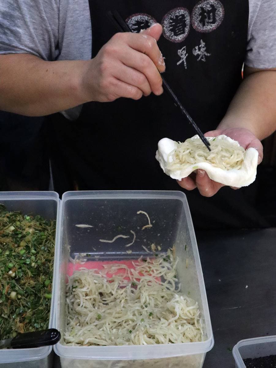 港仔推薦來台必吃！南港「排隊蘿蔔絲餅」重現眷村味，皮薄酥脆咬下超唰嘴
