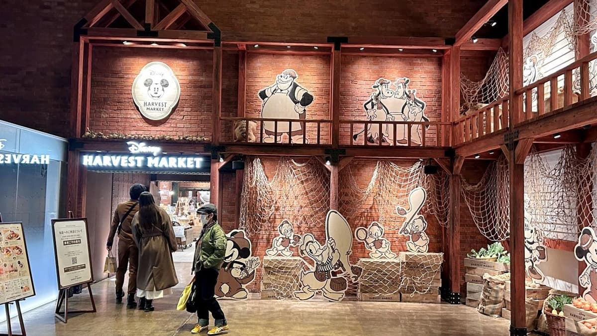 迪士尼餐廳「Disney HARVEST MARKET」想來記得先預約。（圖片來源：凱的食尚日記）