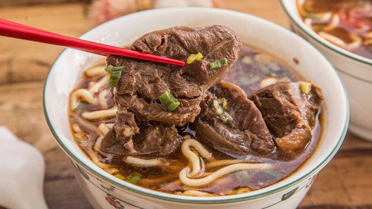 牛肉使用的是牛腱，肉質燉煮到軟嫩細緻。（圖片來源：大手牽小手玩樂趣）