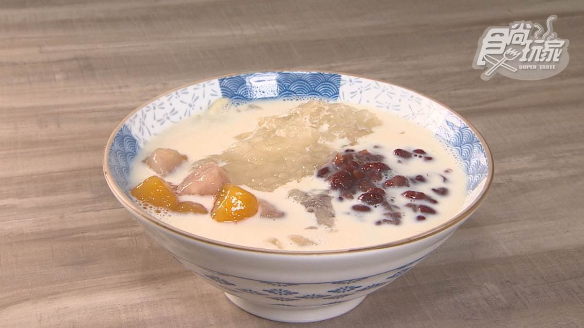 豆花湯底還有紅糖、黑糖、豆漿、鮮奶、黑糖鮮奶等５種能夠任意搭配。