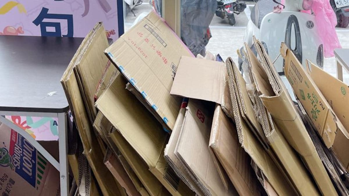 夾完之後也有免費紙箱可以讓你打包戰利品。（圖片來源：傻妞吃台南）