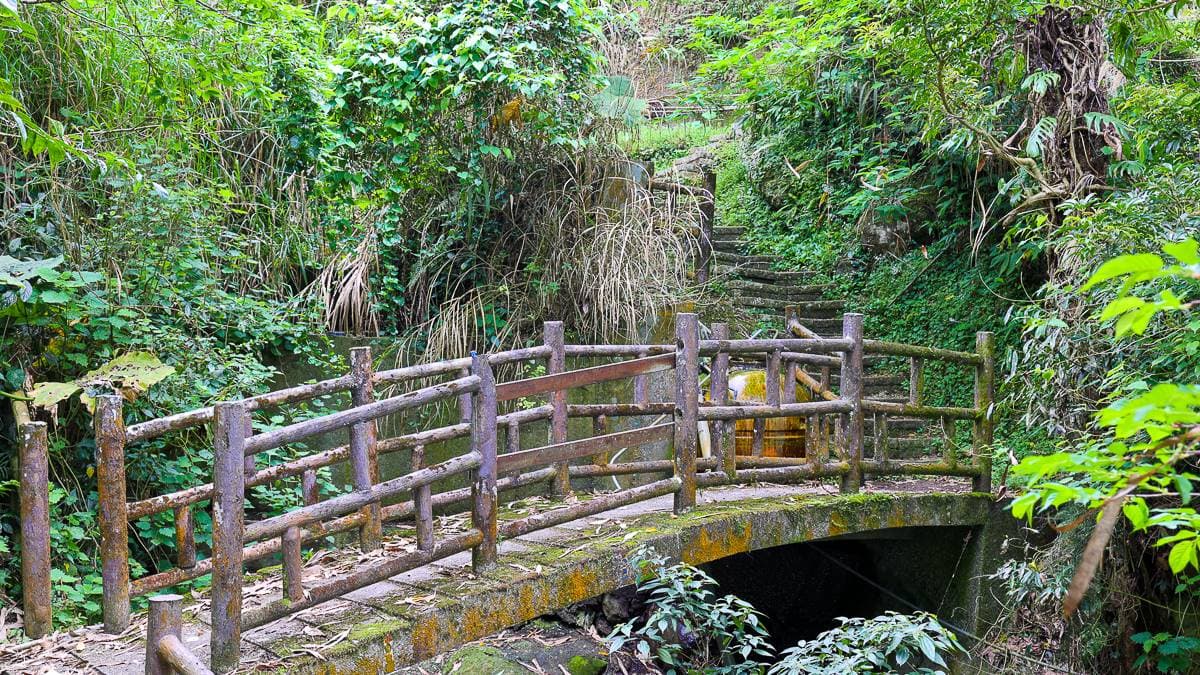 步道昔日是聚落對外的「汗路古道」。（圖片來源：卡夫卡愛旅行）