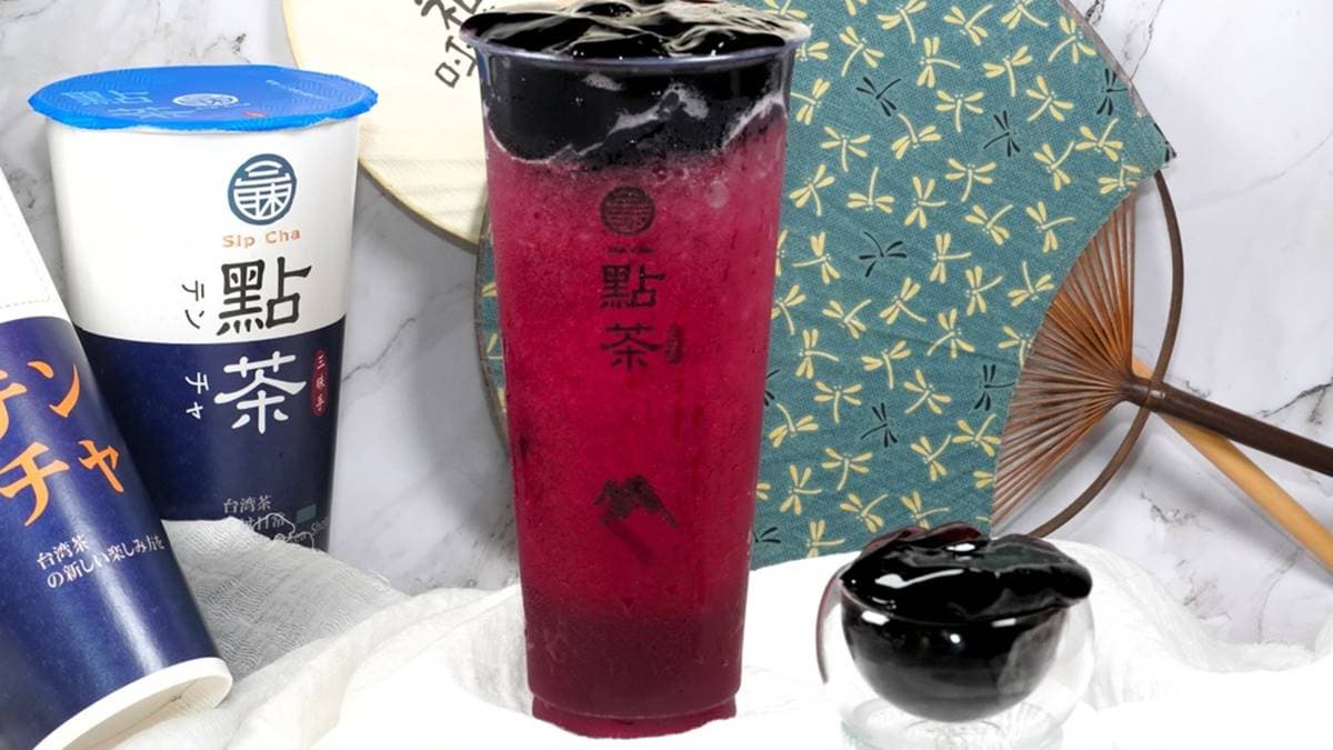 「葡萄特級904」用巨峰葡萄做成的凍，讓人有忍不住想吸的衝動。（圖片來源：狐狸金的日常）