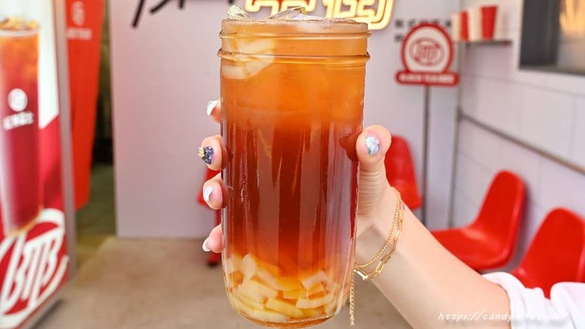 「荔枝冰紅」使用台灣玉荷包荔枝製作，一開賣就大受好評。（圖片來源：糖糖's 享食生活）