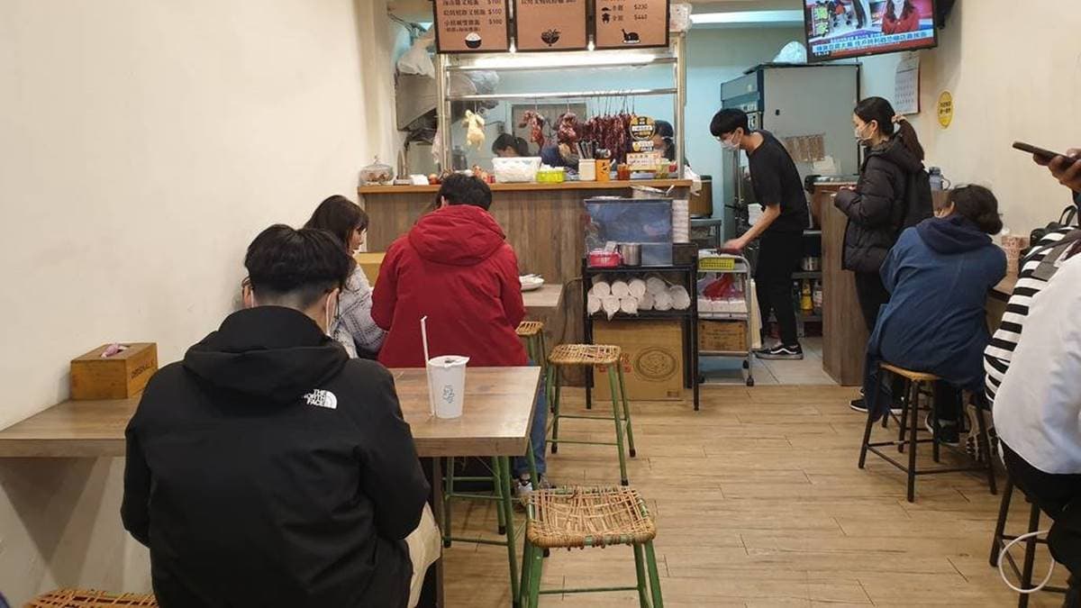 店面空間不算大，座位有限，想吃記得早點來。（圖片來源：米寶麻幸福滿載）