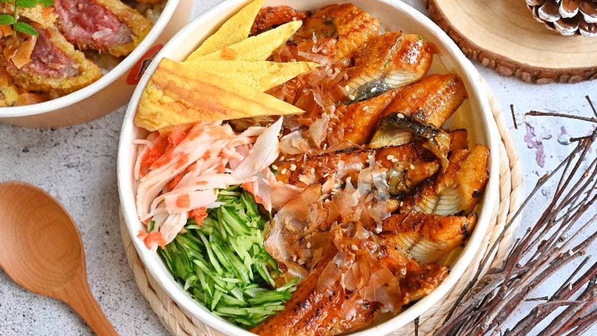 蒲燒白鰻魚整個鋪滿滿，醬燒迷人、肉質軟嫩。（圖片來源：糖糖's 享食生活）