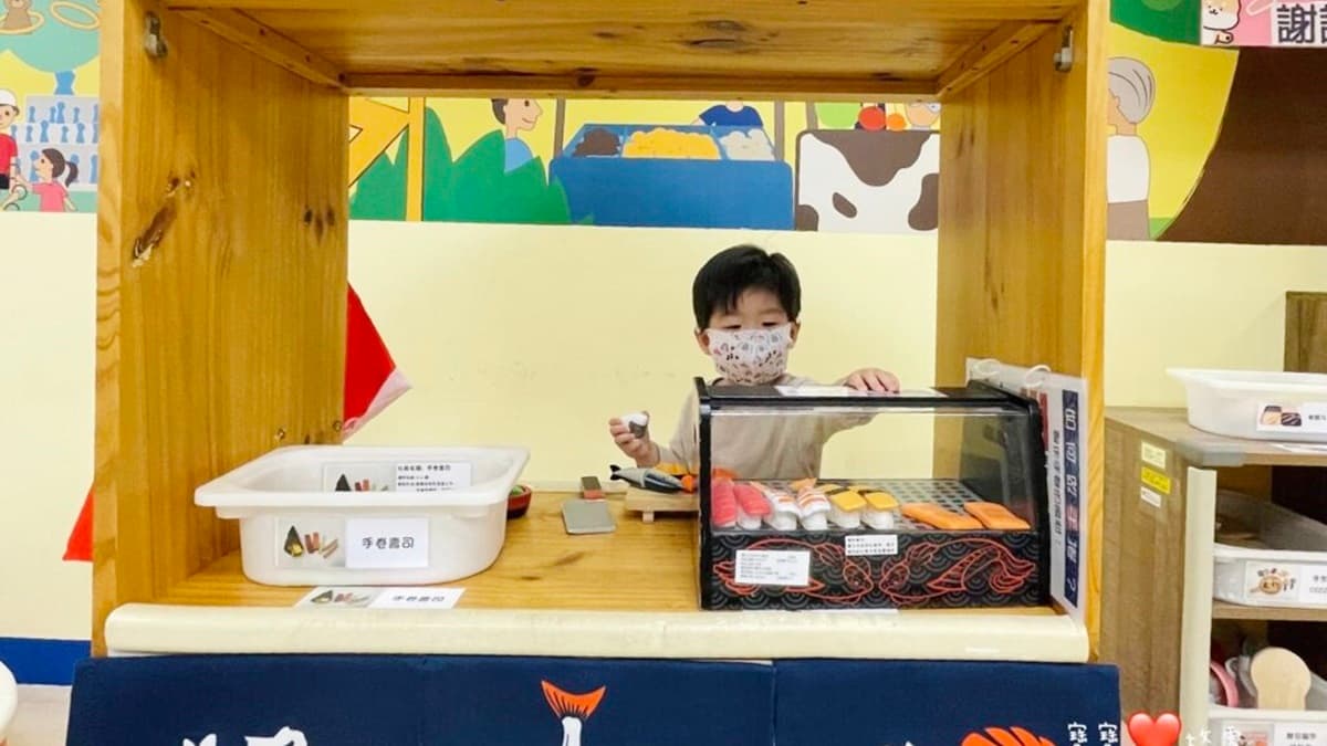 雖然「內湖親子館」扮家家酒區域規模比較小，但都保持的很完整乾淨。（圖片來源：寶寶❤️放電）