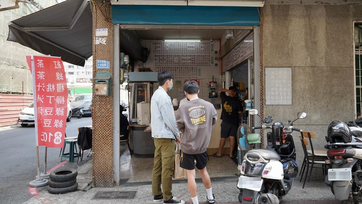 內用外帶的人潮都不少，是附近學生的最愛。（圖片來源：猴子【東】遊記）