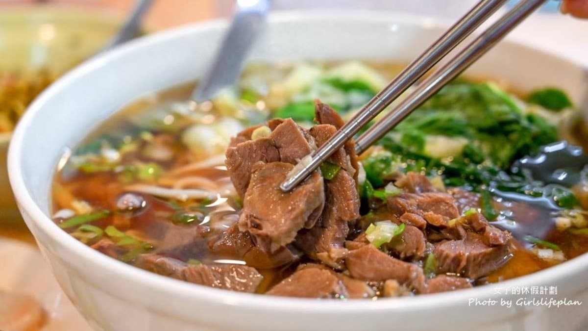 牛肉塊嫩口不柴，偏向有點厚度的肉片，分量也不少。（圖片來源：女子的休假計劃）