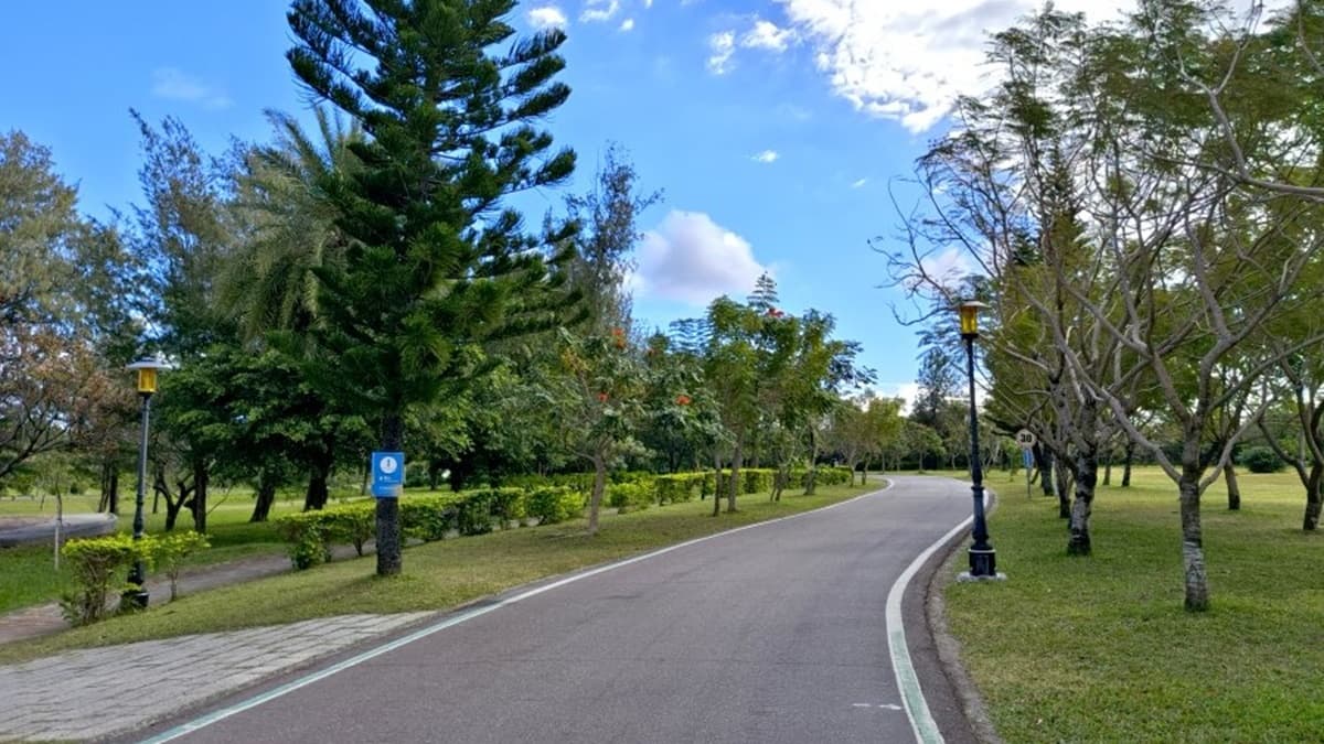 整條路相當平緩好騎，晴空萬里搭配徐徐涼風相當舒服。（圖片來源：大口老師的走跳學堂!）