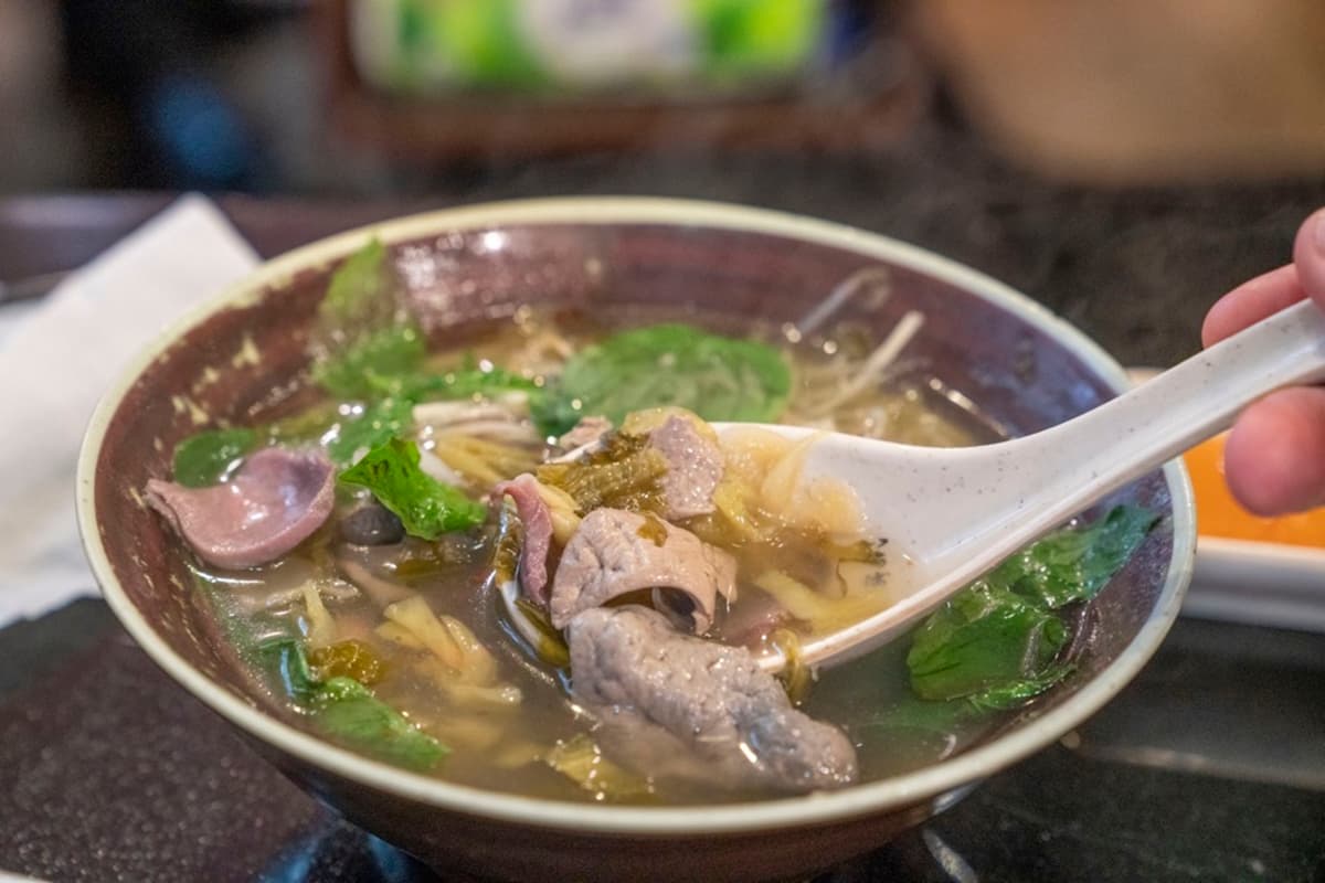 連４年米其林必比登推薦！「台北最強鵝肉」是這家，日本、韓國觀光客都朝聖