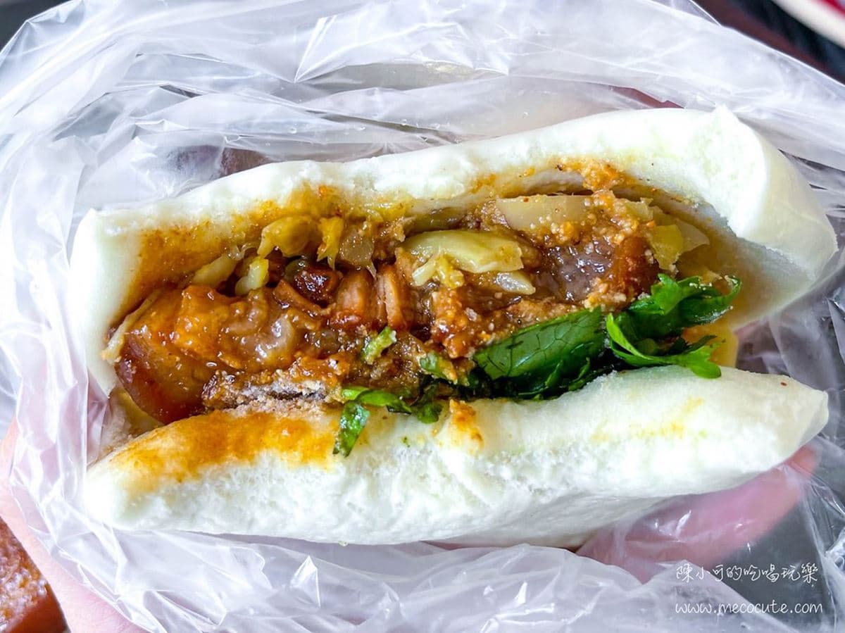排隊半小時起跳！台北「超強爌肉飯」連３年必比登推薦，配鹹香辣菜脯超唰嘴