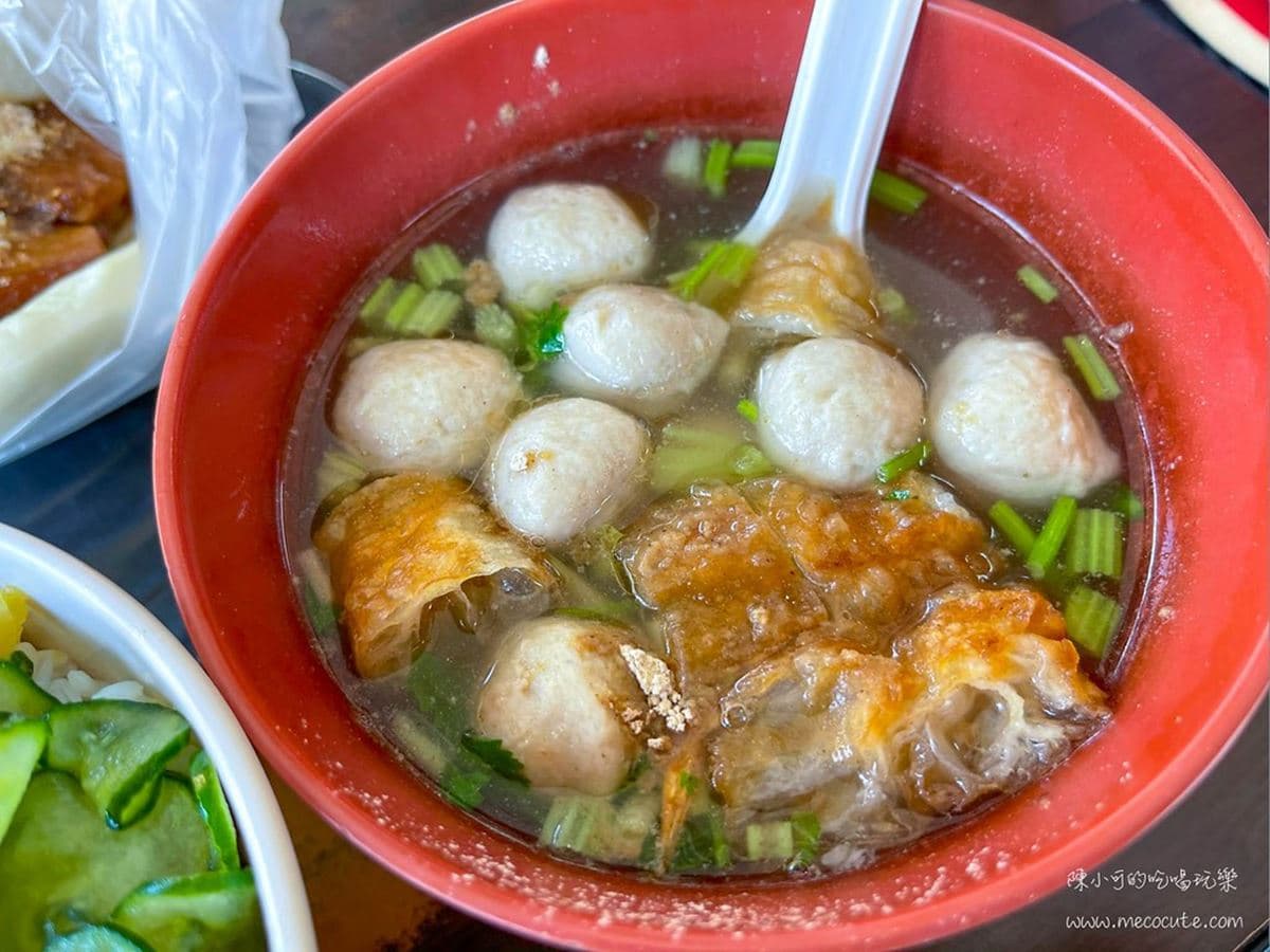 排隊半小時起跳！台北「超強爌肉飯」連３年必比登推薦，配鹹香辣菜脯超唰嘴