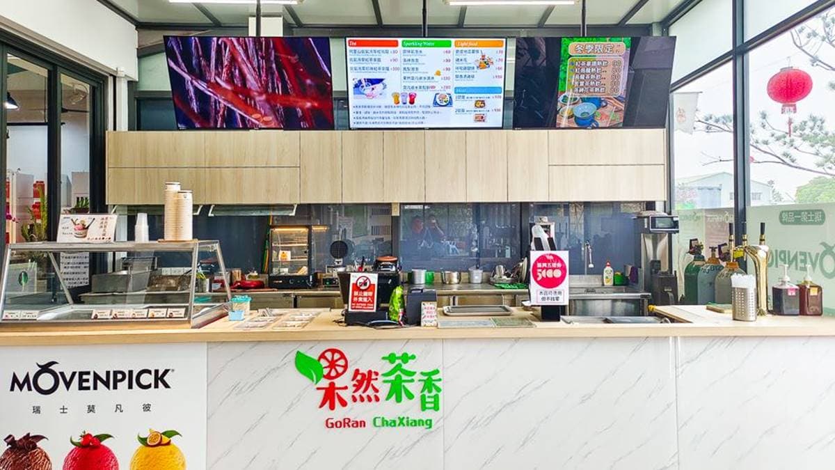 輕食餐廳採光明亮，看起來很舒適，價格也很親民。（圖片來源：史努比遊樂園）