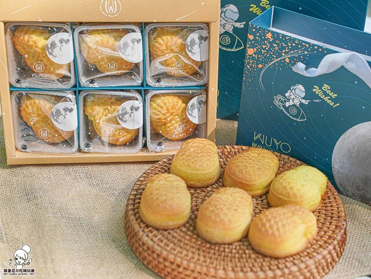 全台唯一「牽絲鳳凰酥」!Q萌旺來造型熱銷破萬盒,酥脆菠蘿月餅一咬噴香 全台唯一「牽絲鳳凰酥」!Q萌旺來造型熱銷破萬盒,酥脆菠蘿月餅一咬噴香