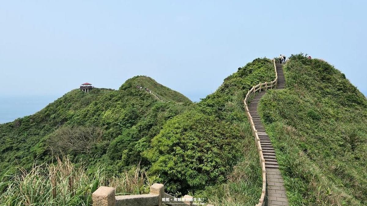 看似永無止境的萬里長城，不僅畫面絕美，視野也很開闊。（圖片來源：妮妮˙ˇ˙用類單記錄生活!!）