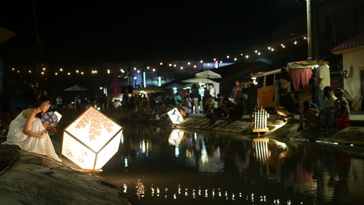 每年水圳周邊會舉辦「美濃水圳漫旅藝術節」。（圖片來源：阿捷的打飯班）