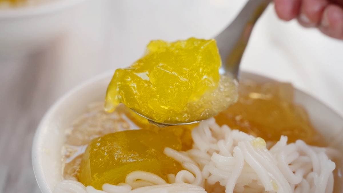軟嫩又滑順的粉粿，單吃或是配上冰、糖水、米苔目都很不錯。（圖片來源：算命的說我很愛吃）